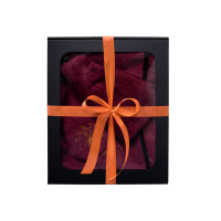 Darilni set v darilni škatli za NJO. Ženska savna kapa in predpasnik - BORDO