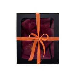 Darilni set v darilni škatli za NJO. Ženska savna kapa in predpasnik - BORDO 