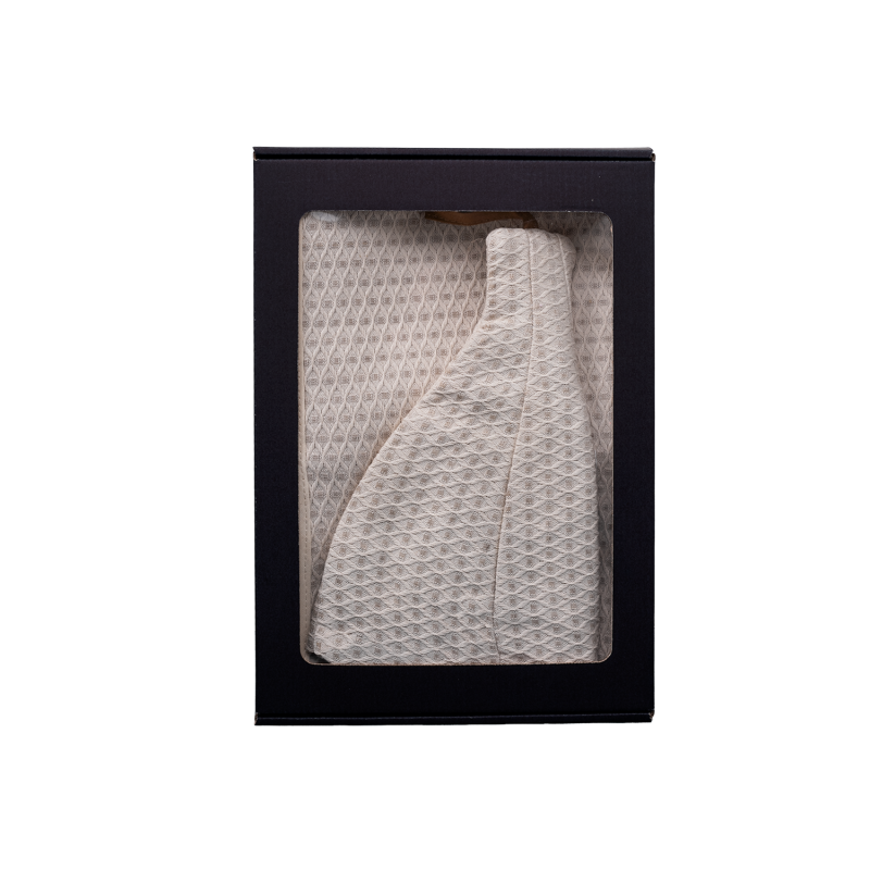 Darilni set v darilni škatli za NJO. Ženska savna kapa in predpasnik - LAN