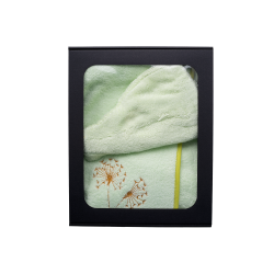 Darilni set v darilni škatli za NJO. Ženska savna kapa in predpasnik SVETLO ZELENA 