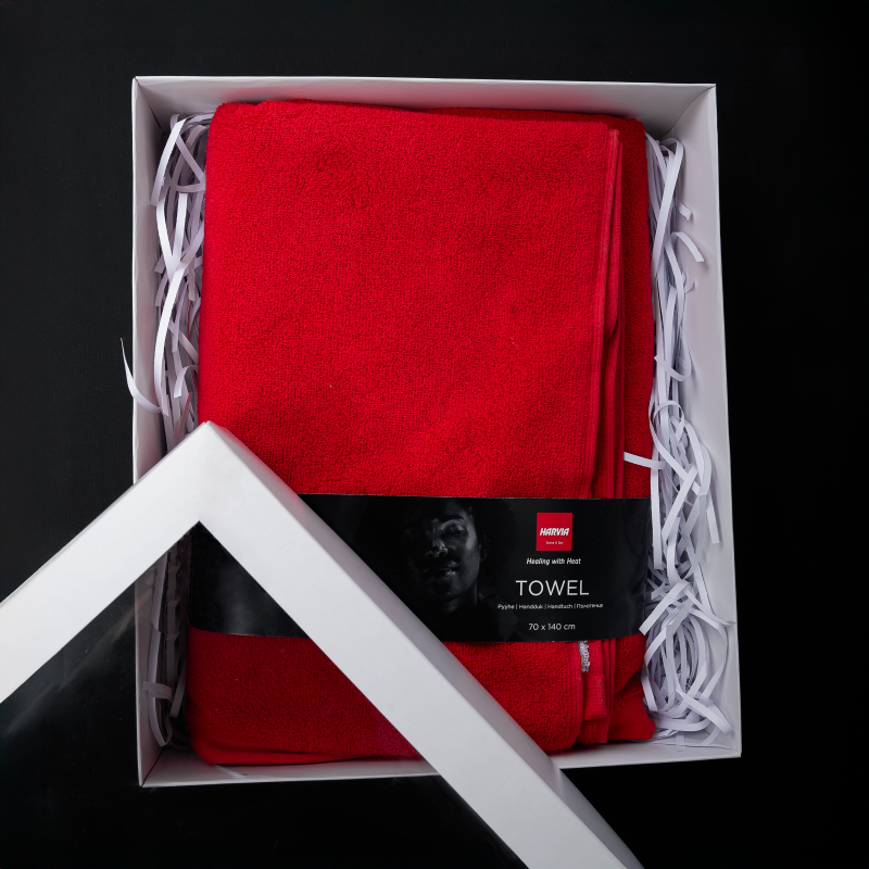 Brisača v darilni škatli, HARVIA, 70 x 140 cm, rdeča